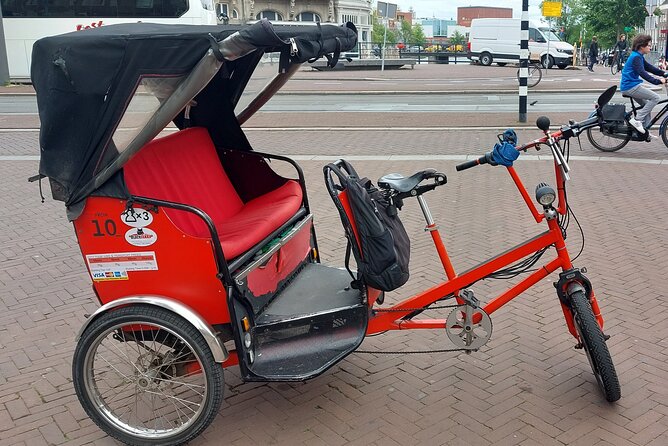 1 Hour Private Amsterdam Rickshaw Tour - Rembrandtplein: statue power and the nightlife radius