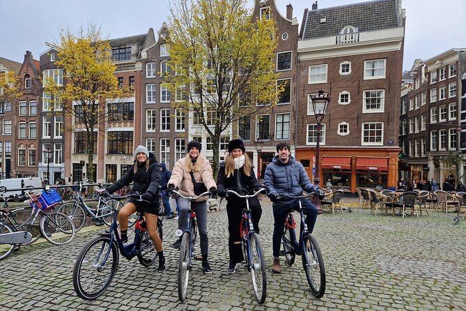 4Hrs with a Local in Amsterdam: Full Private & Personalized Tour. - Spiegelkwartier: antiques and art-street mood between the big hits