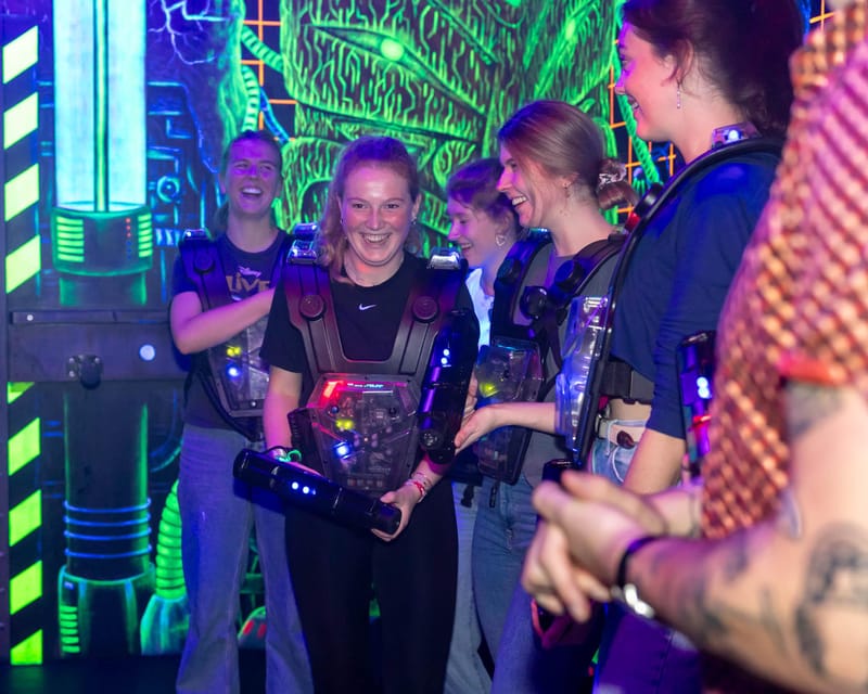 Aloha Amsterdam: Laser Tag Experience - Laser tag Amsterdam, but make it underground