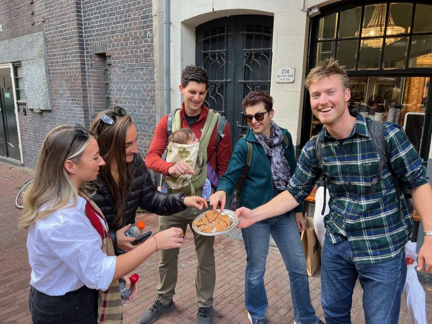 Amsterdam: 10 Tastings Guided Food Tour by UNESCO Canals - Wine, Spui Square stories, and small snacks that keep momentum