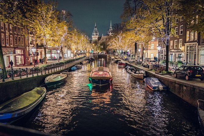 Amsterdam 2-Hour Evening Cruise With Live Guide and Bar - From Singel 359: setting yourself up for an easy start