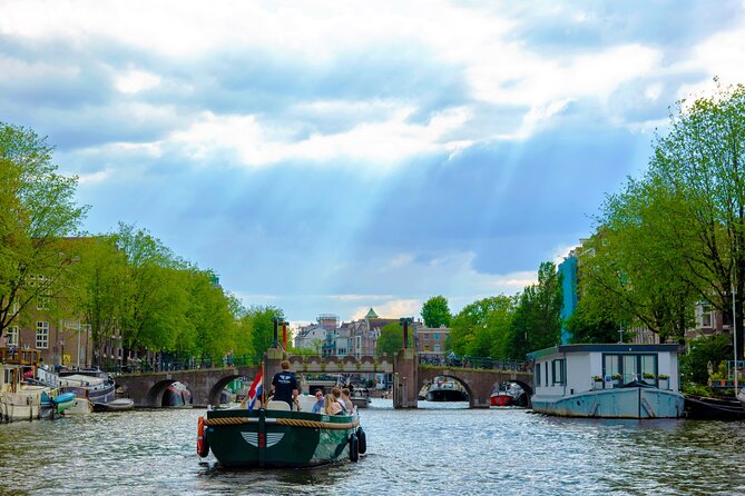 Amsterdam: 90 min Kings Day Boat Party with Unlimited Drinks - Key points before you go