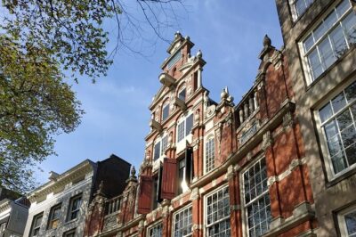 Amsterdam and Countryside Private Full-Day Tour by luxury car - Edam, Monnickendam, Marken, and Broek in Waterland