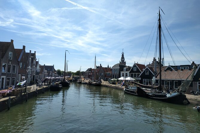 Amsterdam and Countryside Private Full-Day Tour by luxury car - Price and logistics: when $725 feels worth it