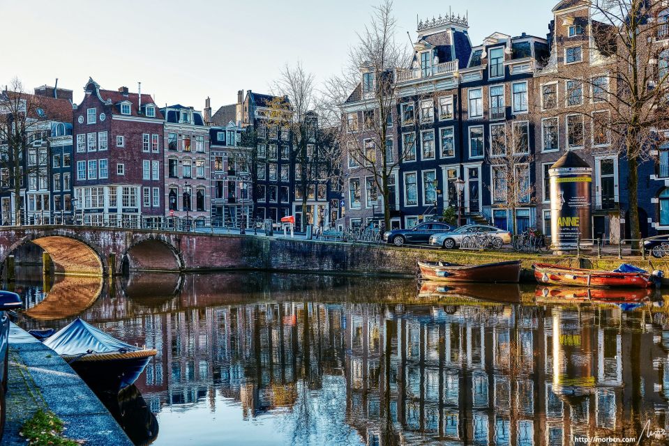 Amsterdam: Anne Frank and Jewish Quarter Guided Walking Tour - Portuguese Synagogue: one landmark that anchors the whole story