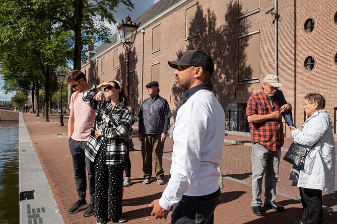 Amsterdam: Anne Frank and World War II Walking Tour (TOP RATED) - Stop 5: De Plantage District And How Neighborhoods Hold Memory