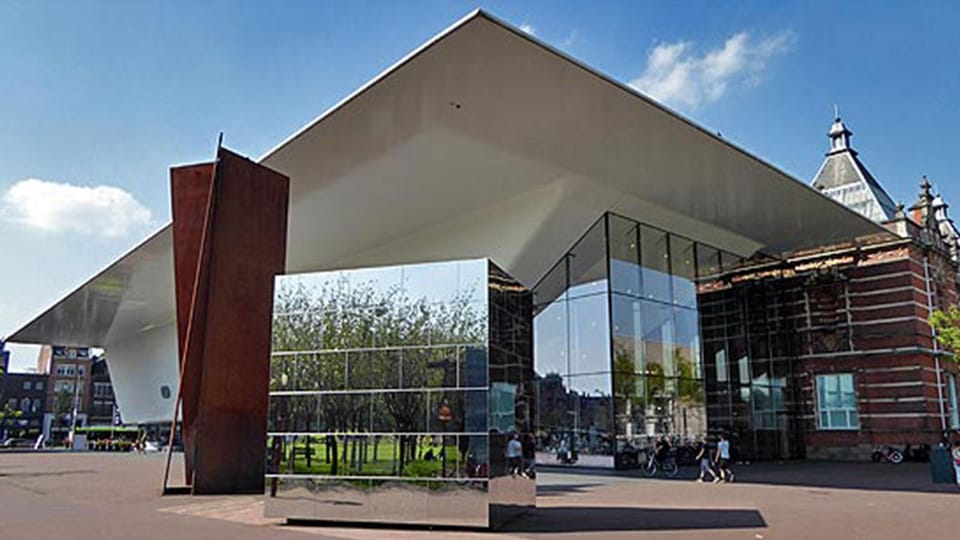Amsterdam Audioguide - TravelMate app for your smartphone - Anne Frank House: use the audio to understand context, not just the facts