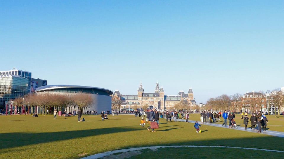 Amsterdam Audioguide - TravelMate app for your smartphone - Heineken Experience and local cuisine: make room for flavors, not just photos