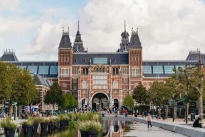 Amsterdam: Bike Tour with Optional Cruise in Small-Group - Meeting at Bikeisready and getting your bike sorted fast