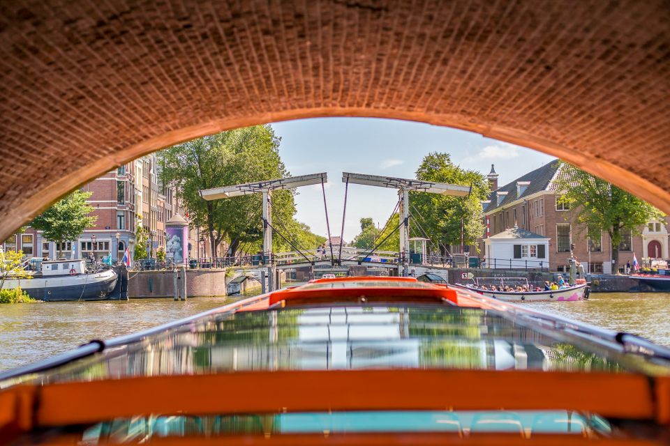 Amsterdam: Body Worlds Exhibition and Canal Cruise - The vibe: intense subject matter, but structured and doable