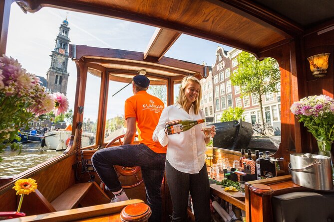 Amsterdam Canal Cruise in Classic Salon Boat With Drinks and Cheese - How the 1-Hour Cruise Feels in Real Time