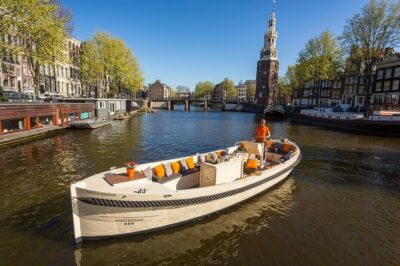 Amsterdam Canal Cruise with German Guide and unlimited drinks - Unlimited Drinks: Good Value, Just Know What It Changes