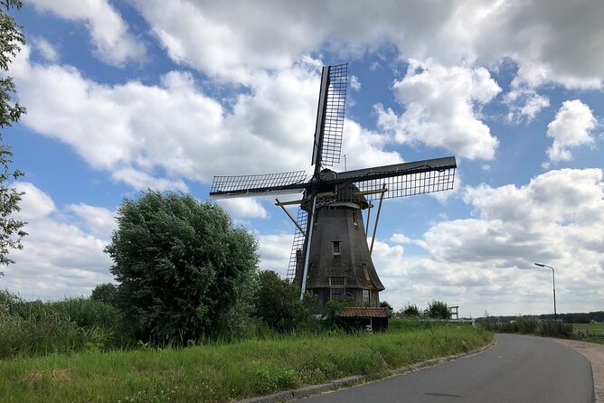 Amsterdam Castle & Utrecht City - Private Day Tour - The drive between towns: where the day stops feeling like transportation