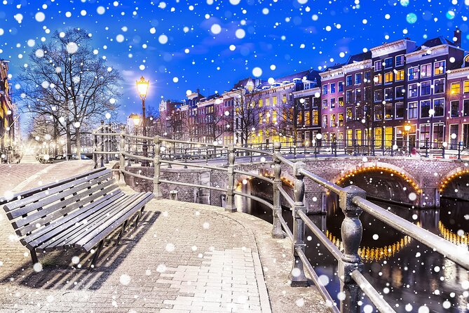 Amsterdam Christmas Walk with hot drink and Dutch treat - A 4:00 pm Walk That Feels Like Christmas, Not a Checklist