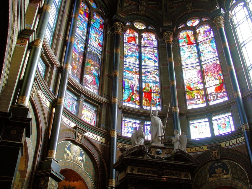 Amsterdam: City Highlights Walking Tour - Basilica of Saint Nicholas: the Roman Catholic Amsterdam moment