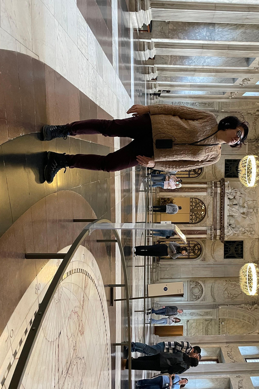 Amsterdam: City Highlights Walking Tour - Small group size and guide language: why it matters on this route
