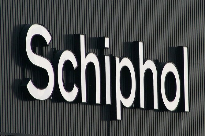 Amsterdam City to AMS Schiphol Airport departure transfer - The drive itself: professional help and what to expect on the way