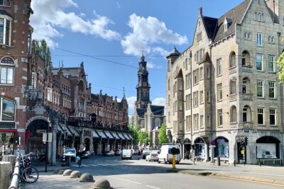 Amsterdam: Cultural Highlights in English/German/Italian - National Monument and Dam Square: where Amsterdam’s story starts