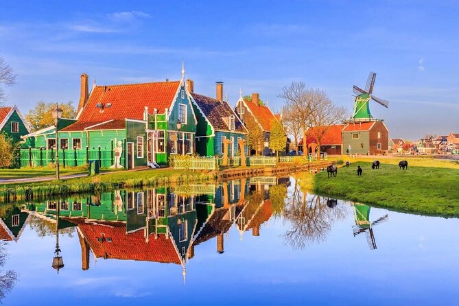 Amsterdam: Day Trip to Keukenhof & Zaanse Schans Windmills - Keukenhof for 6 hours: seeing 7 million flowers without rushing