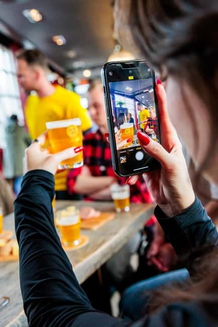 Amsterdam: Dutch Craft Beer Tasting with cheese and snacks - Finding ClinkNOORD: Center City Beer Without the Commute