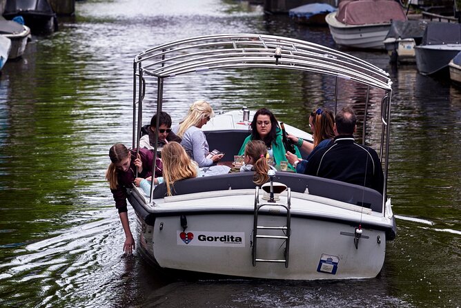 Amsterdam Essence in German: 90-minute waterway trip - Timing: why 1.5 hours is a sweet spot