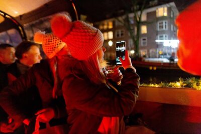 Amsterdam Evening Cruise with Onboard Bar - Who This Cruise Fits Best (and a Couple of Smart Checks)
