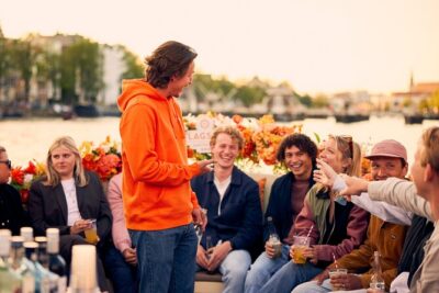 Amsterdam: Exclusive Tulip Tour Canal Cruise - Why a 1-Hour Tulip Canal Cruise Fits Amsterdam Days