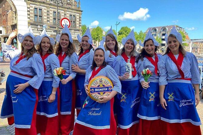 Amsterdam: Experience Edam, a Cheese Tasting, and a Windmill - Cheese-Making Lessons: Market Talk vs Factory Demonstrations