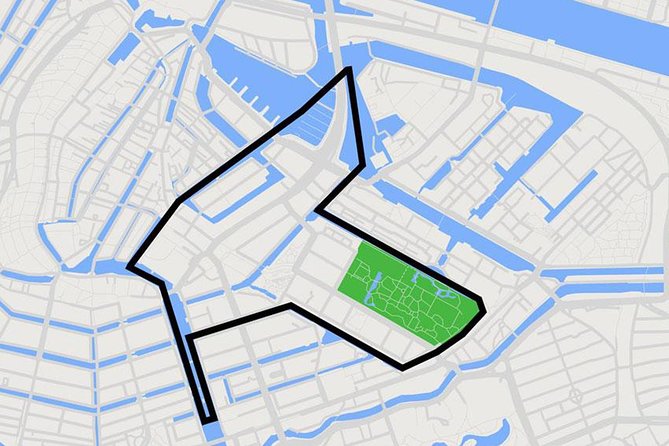 Amsterdam Festival of Lights Cruise by Captain Dave - Heated boat comfort: sliding windows, sunroof, and blankets