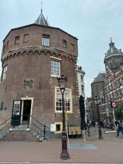 Amsterdam: Ghost Walking Tour and Dark History - Meeting at the Nieuwe Kerk: how the walk gets going