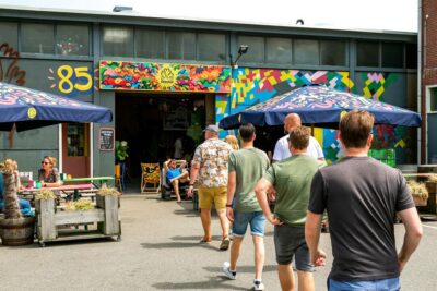 Amsterdam: Guided Craft Beer Brewery Bus Tour with Tastings - Meeting at Overhoeksplein and Spotting the Yellow Shirt Guide