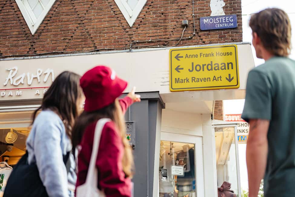 Amsterdam: Guided Cultural Food Tour in German or English - Why the mix of food and landmarks works so well