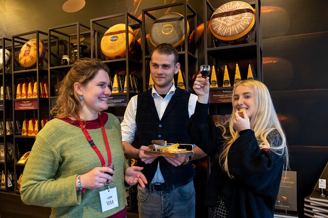 Amsterdam : Guided Cultural Food Tour - Golden Age Trade Stories: Beurs van Berlage and Magna Plaza
