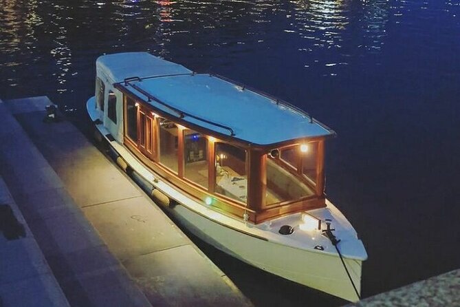 Amsterdam Highlights Canal Cruise with a Drink - Should You Book This Private Amsterdam Canal Cruise With a Drink?