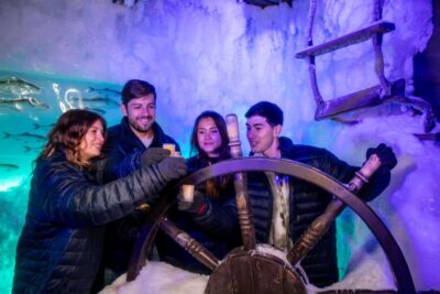 Amsterdam: Icebar Entry Ticket with 3 Drinks - The 45-minute time slot: How to avoid feeling rushed