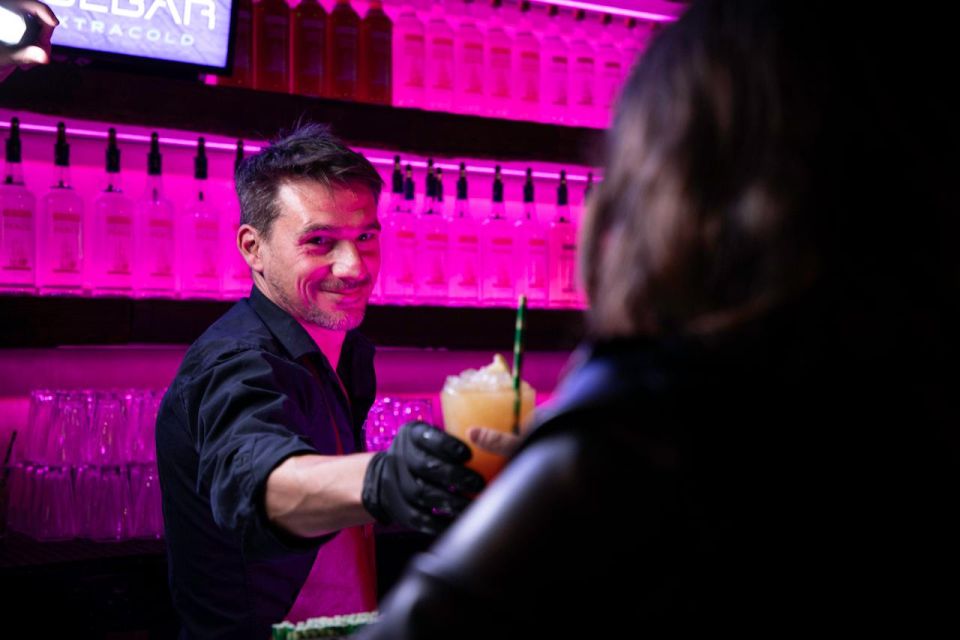 Amsterdam: Icebar Entry Ticket with 3 Drinks - Your two free drinks: What to pick when everything’s ice-cold