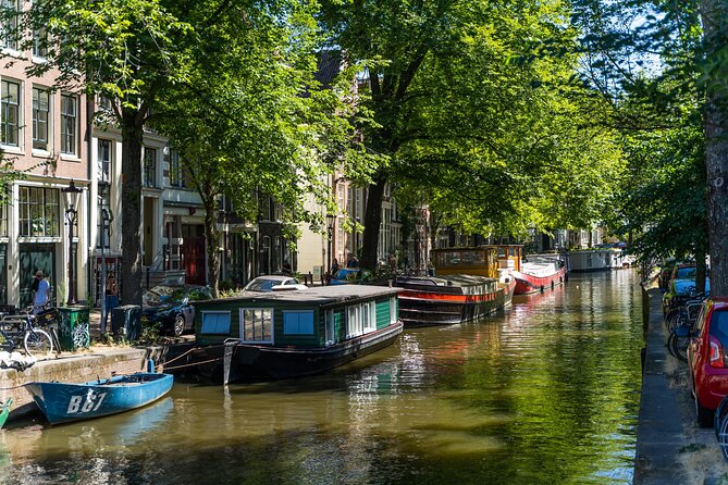 Amsterdam Jewish Quarter Private Tour - The emotional pacing: how to do this day without rushing