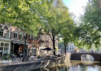 Amsterdam: Jordaan District Tour with a German guide - Meeting at Anne Frank Monument and starting with the right frame