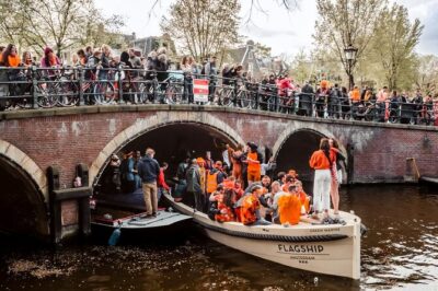 Amsterdam King’s Day Boat Party with Unlimited Drinks 2026 - Unlimited drinks and music: the real pace of the party
