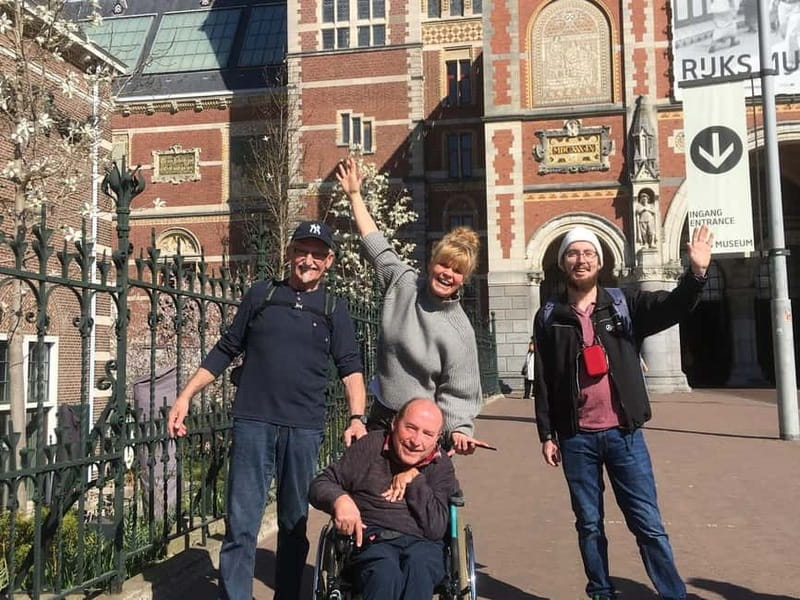 Amsterdam: Kultour, Kulturelle Stadtführung mit Herz & Seele - Language matters: German guide and how to make it work