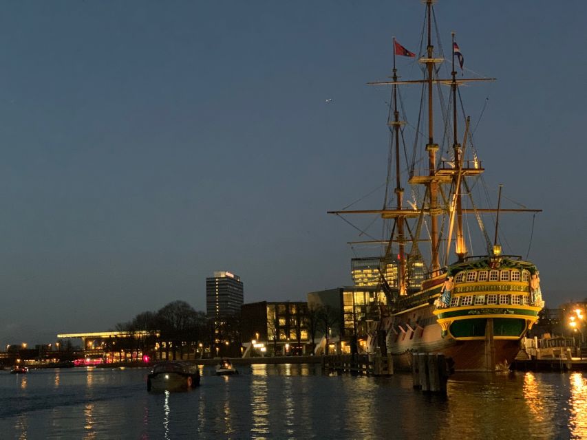 Amsterdam Light Festival Boat Cruise - Amsterdam Light Festival on the Water: why a private cruise makes sense