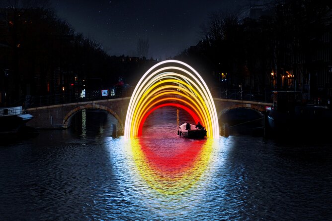 Amsterdam Light Festival: Canal Cruise + Bite & Unlimited Drinks - Learning the light artworks: how the guidance improves your viewing