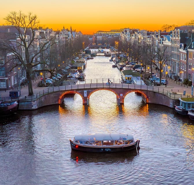 Amsterdam: Light Festival Heated Cruise & Unlimited Drinks! - Unlimited Gluhwein and Beer: The Comfort Factor (Not Just a Bonus)