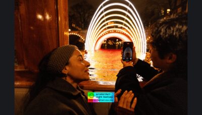 Amsterdam: Light Festival Heated Cruise w/ Drinks & Snacks - The heated saloon boat: comfort, photo limits, and how the cruise feels