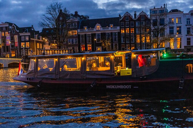 Amsterdam: Light Festival Open Boat - Unl. Drinks Option - Getting On at Stationsplein 28 and What to Expect in 1h 15m