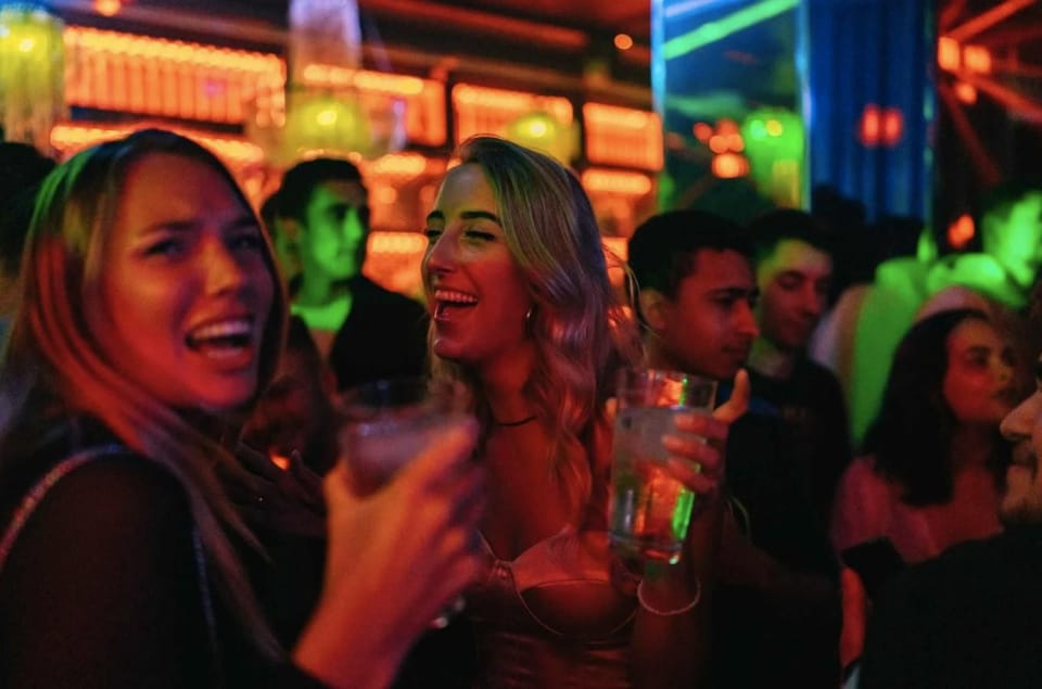 Amsterdam: Ludwig's Queer Pub Crawl with Club Entry - Key Things You’ll Notice Right Away