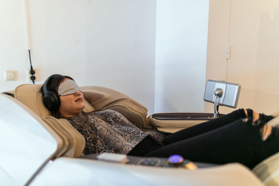 Amsterdam: Massage Session - Who This Suits Best (And Who Should Think Twice)