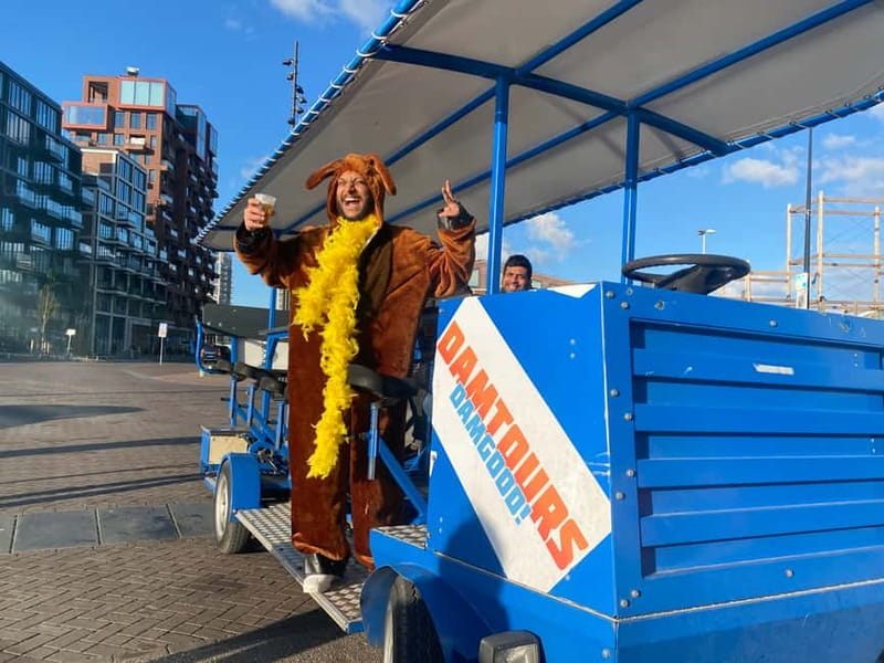 Amsterdam: MIXED - Beer & Bubbles Bike Tour - Drinks and the sober driver (BOB) setup