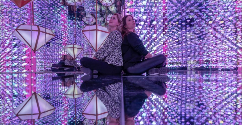 Amsterdam: Moco Museum & Nightclubs Admission Combo w/ Taxi - Rules that can affect entry: shoes, bags, and 18+ reality