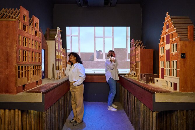 Amsterdam Museum of the Canals Admission Ticket with Audiotour - Audiotour pacing: control the tempo, not just the content